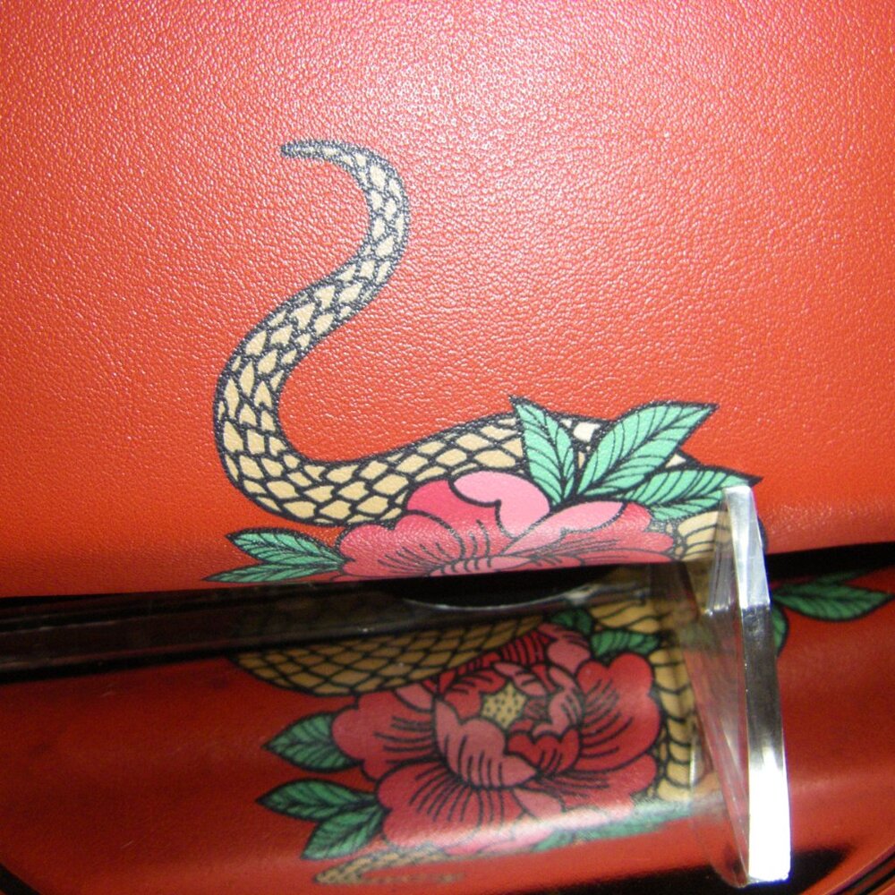 Steve Madden B Zip Large Red Wristlet Lunar New Year Of The Snake NWT - Picture 9 of 12